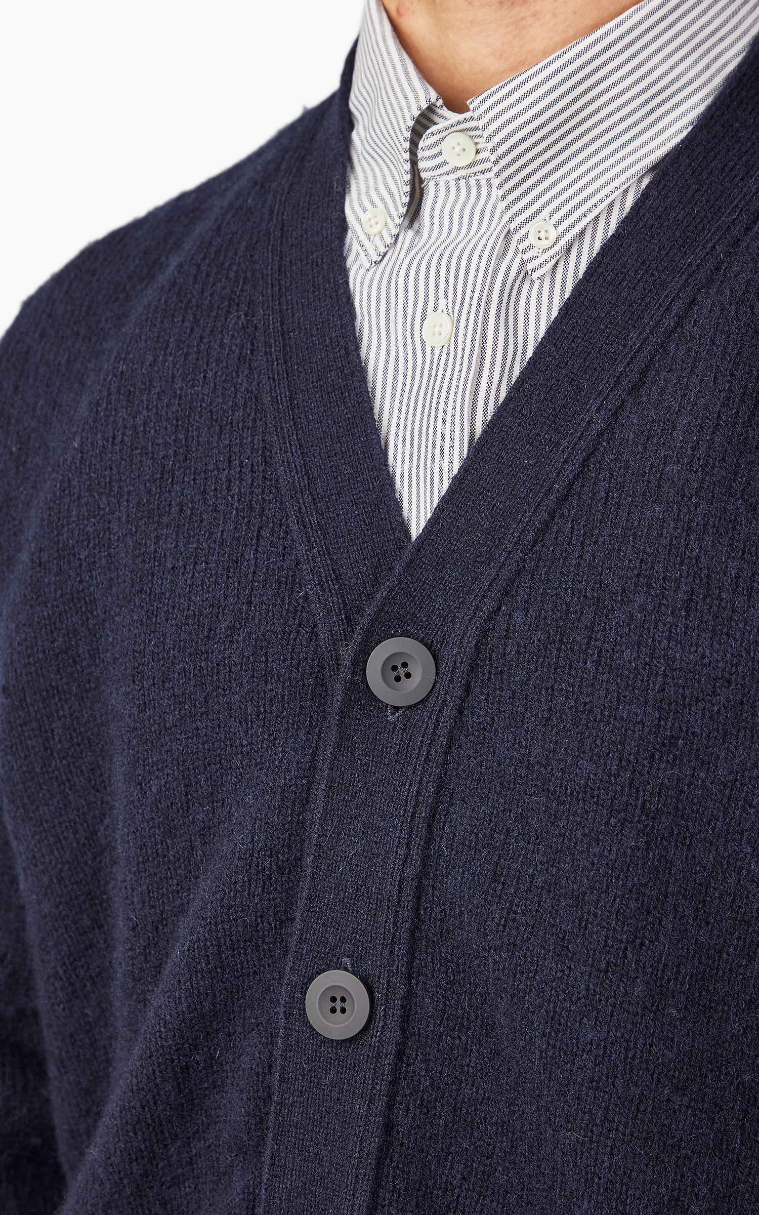 Howlin' Shaggy Bear Cardigan Navy | Cultizm