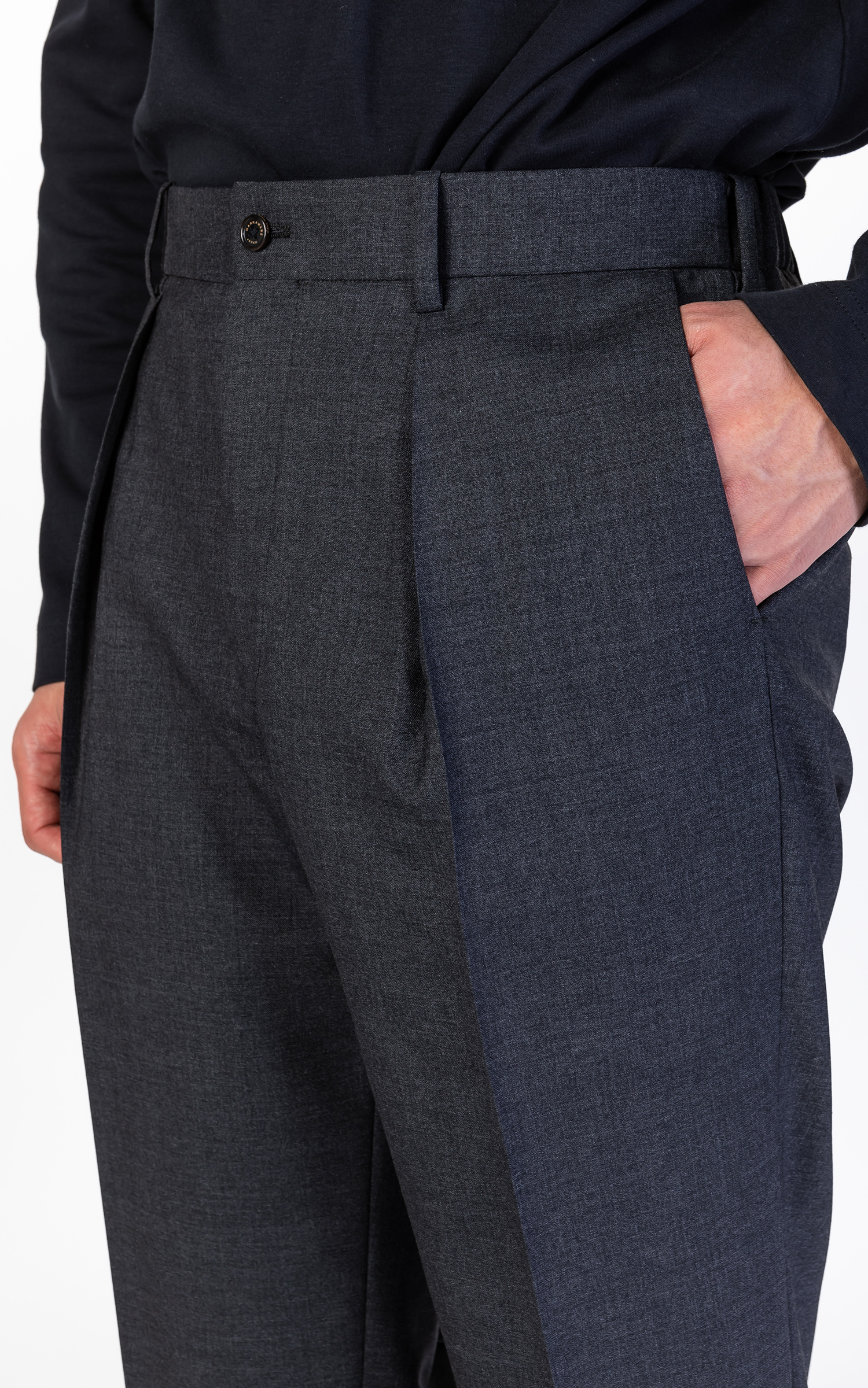 Markaware Organic Wool Tropical Pegtop Trousers Charcoal | Cultizm