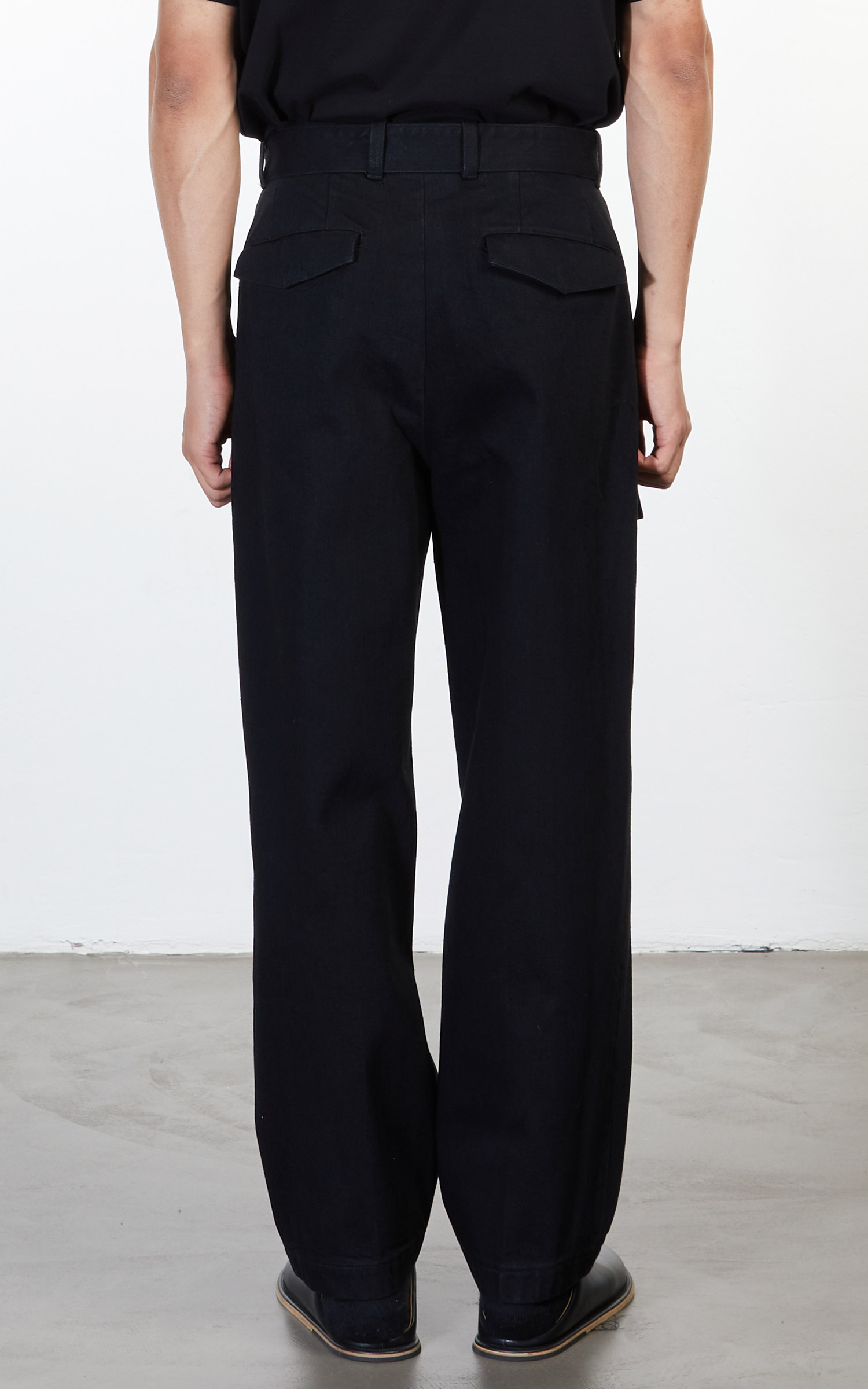 stein Belted Wide Straight Denim Trousers Black | Cultizm