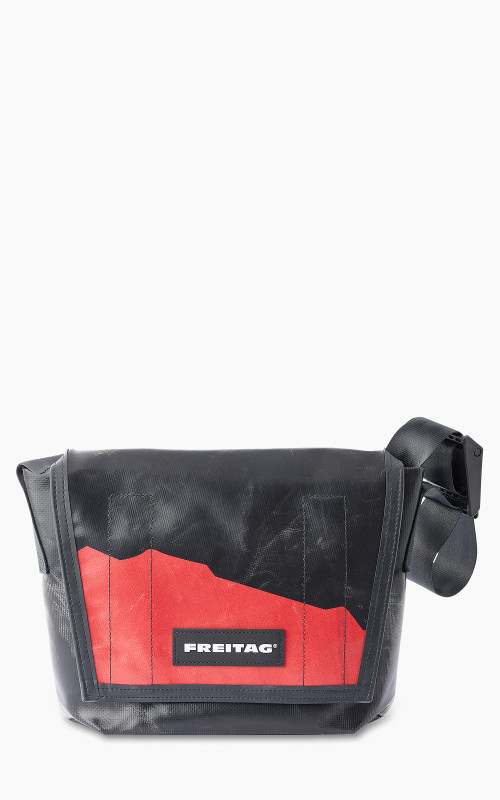 Freitag F11 Lassie Messenger Bag Classic S Black 15 4 Cultizm