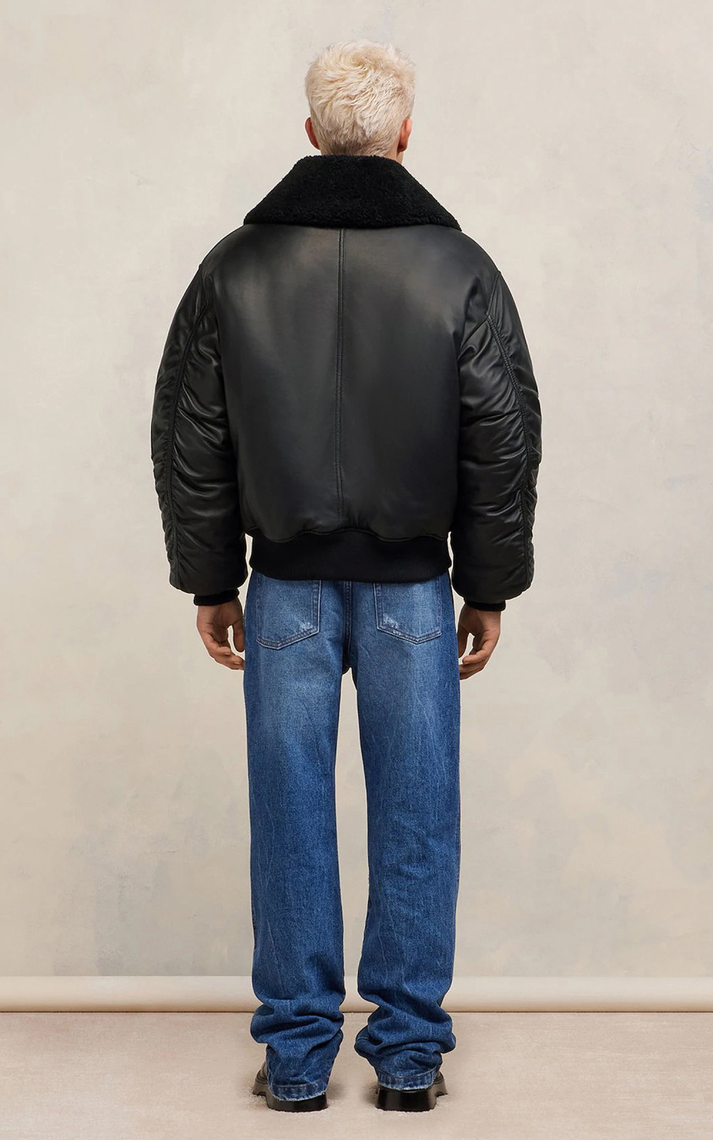 AMI Paris ジャケット AMI Paris ロゴプレート ジャケット | ブラック | FARFETCH JP
