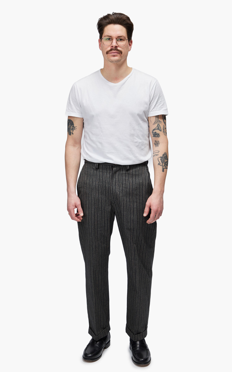 Kuwalla Adjustable Parachute Pant in Khaki | NEON Canada