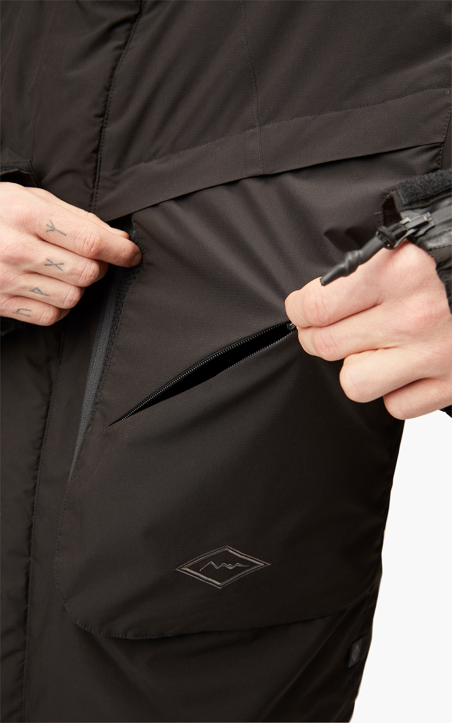 Manastash Extra Mile Infinity Prima Jacket Black | Cultizm Manastash Extra Mile Infinity Prima Jacket Black | Cultizm