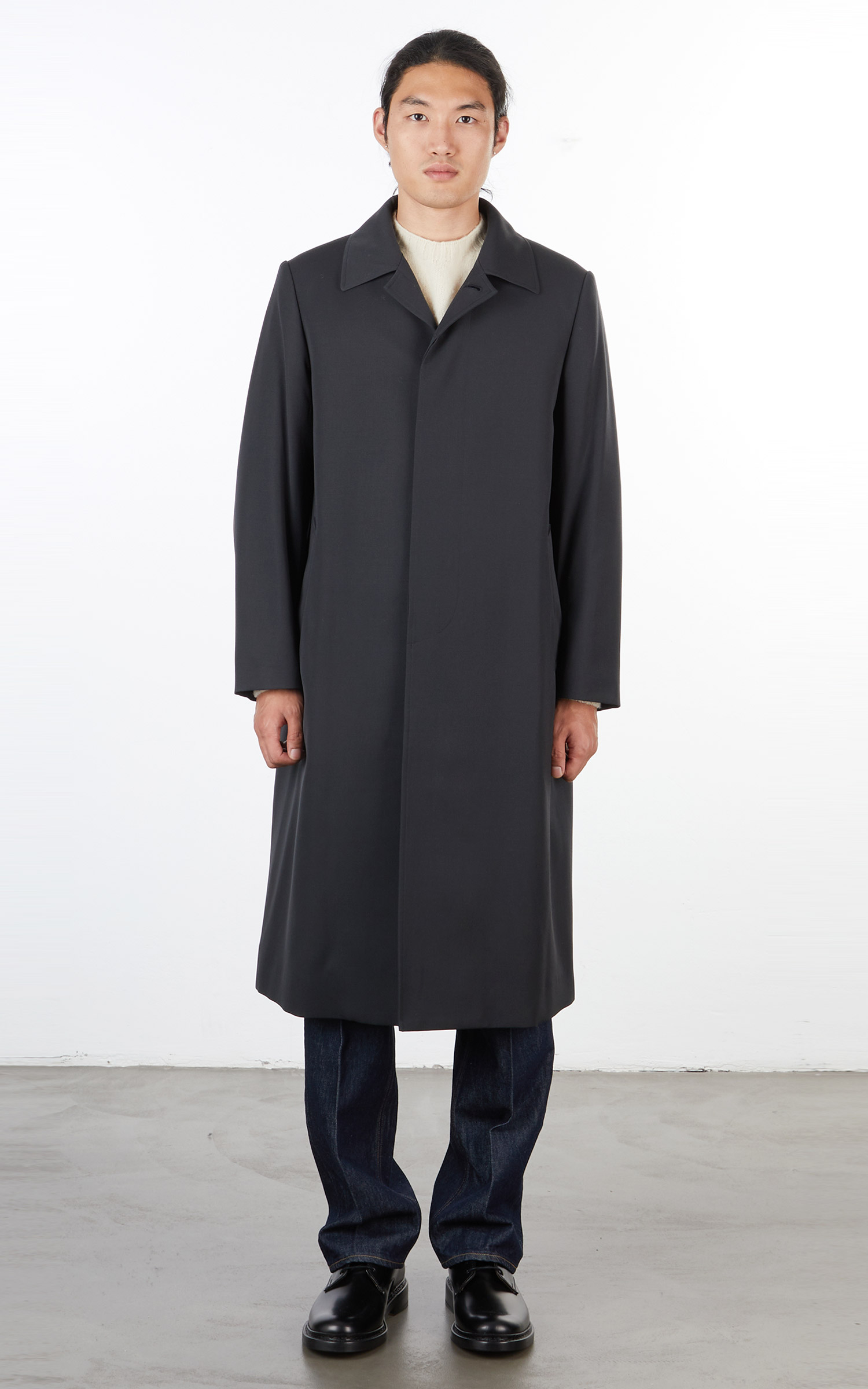 Auralee Light Wool Max Gabardine Hooded Liner Coat Dark Navy | Cultizm