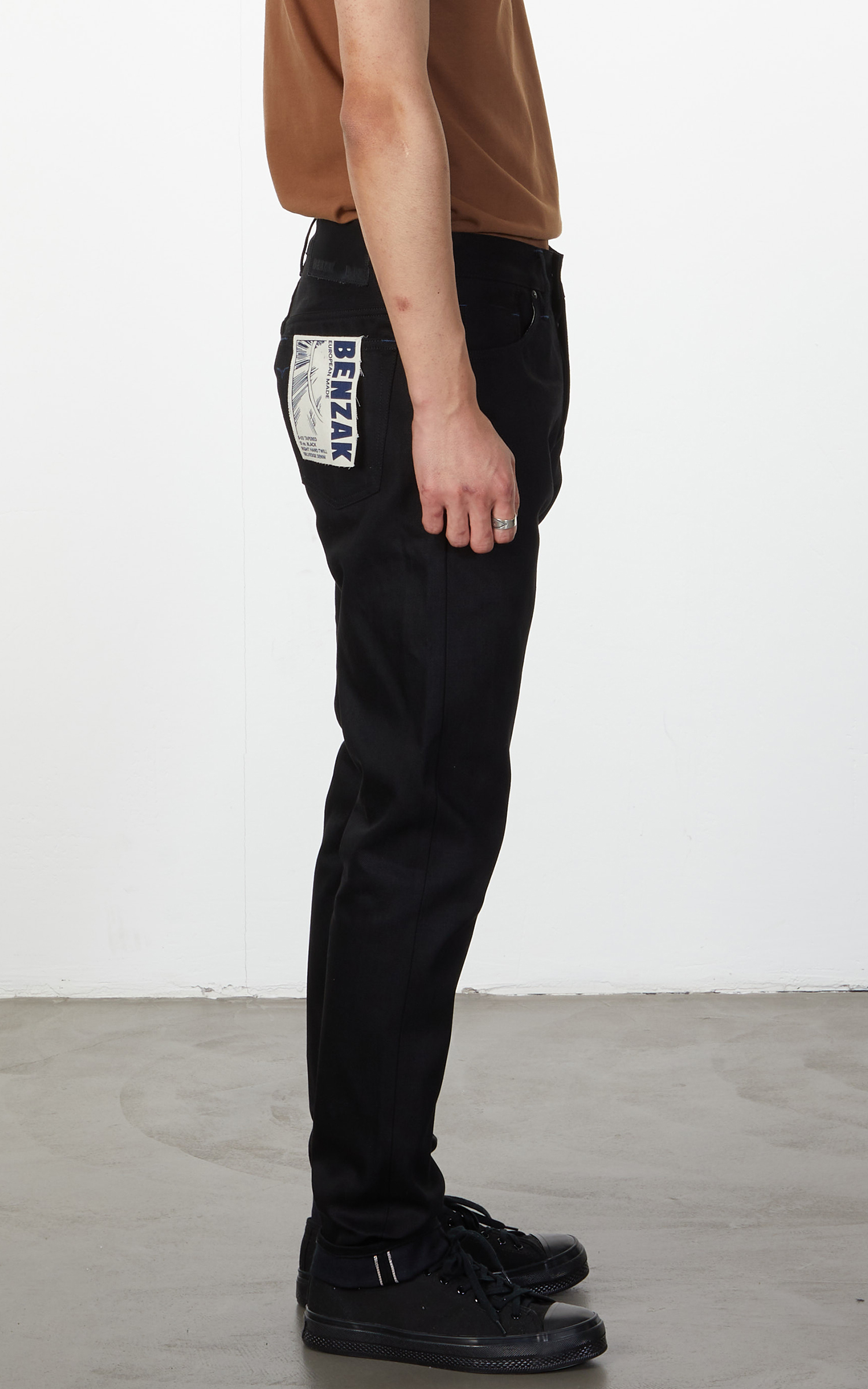 Benzak B-03 Tapered Selvedge Black 13oz | Cultizm