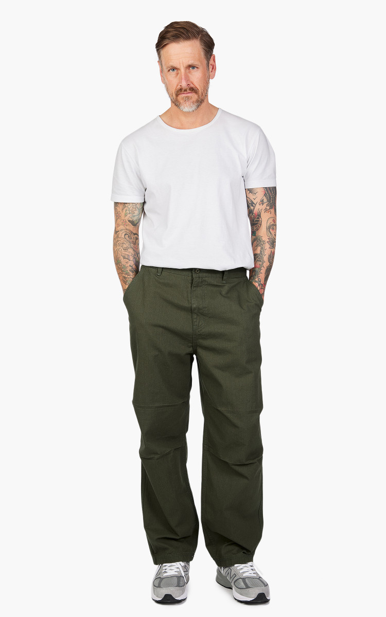 【SATIIIZ】Divan two-tuck training half pants FrizmWORKS Slub Cotton Two Tuck Pants Olive | Cultizm
