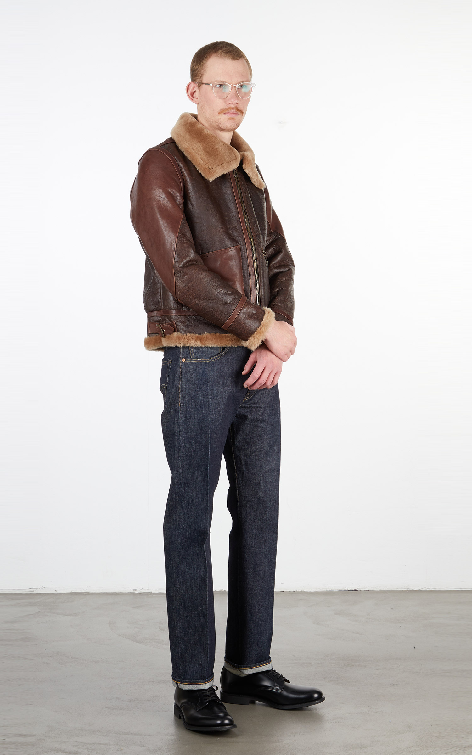 Shangri-La Heritage】Aviatore B-3 Seal Brown Shearling Jacket – Blue Beach  Denim