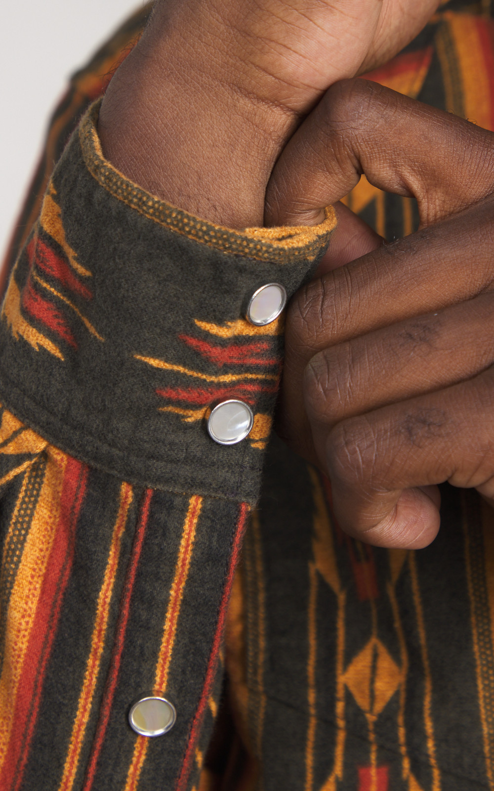 The Flat Head FN-SCW-018L Native Border Striped Flannel The Flat Head FN-SCW-018L Native Border Striped Flannel