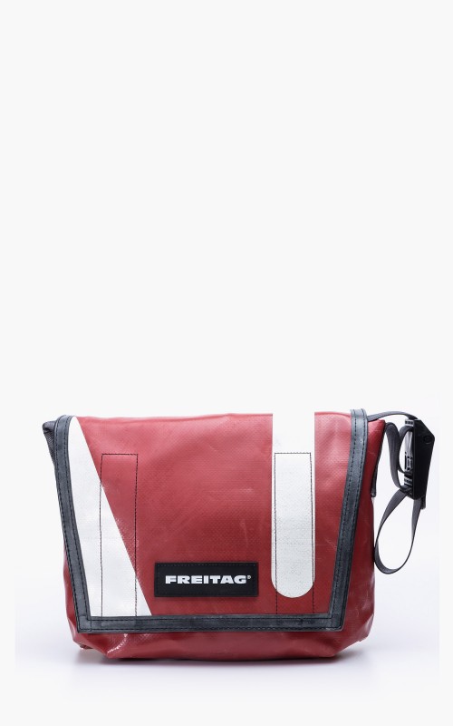 Freitag F11 Lassie Messenger Bag Classic S Red 7-11