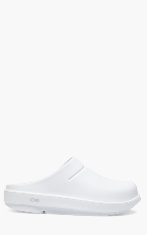 OOFOS Oocloog Sandals White
