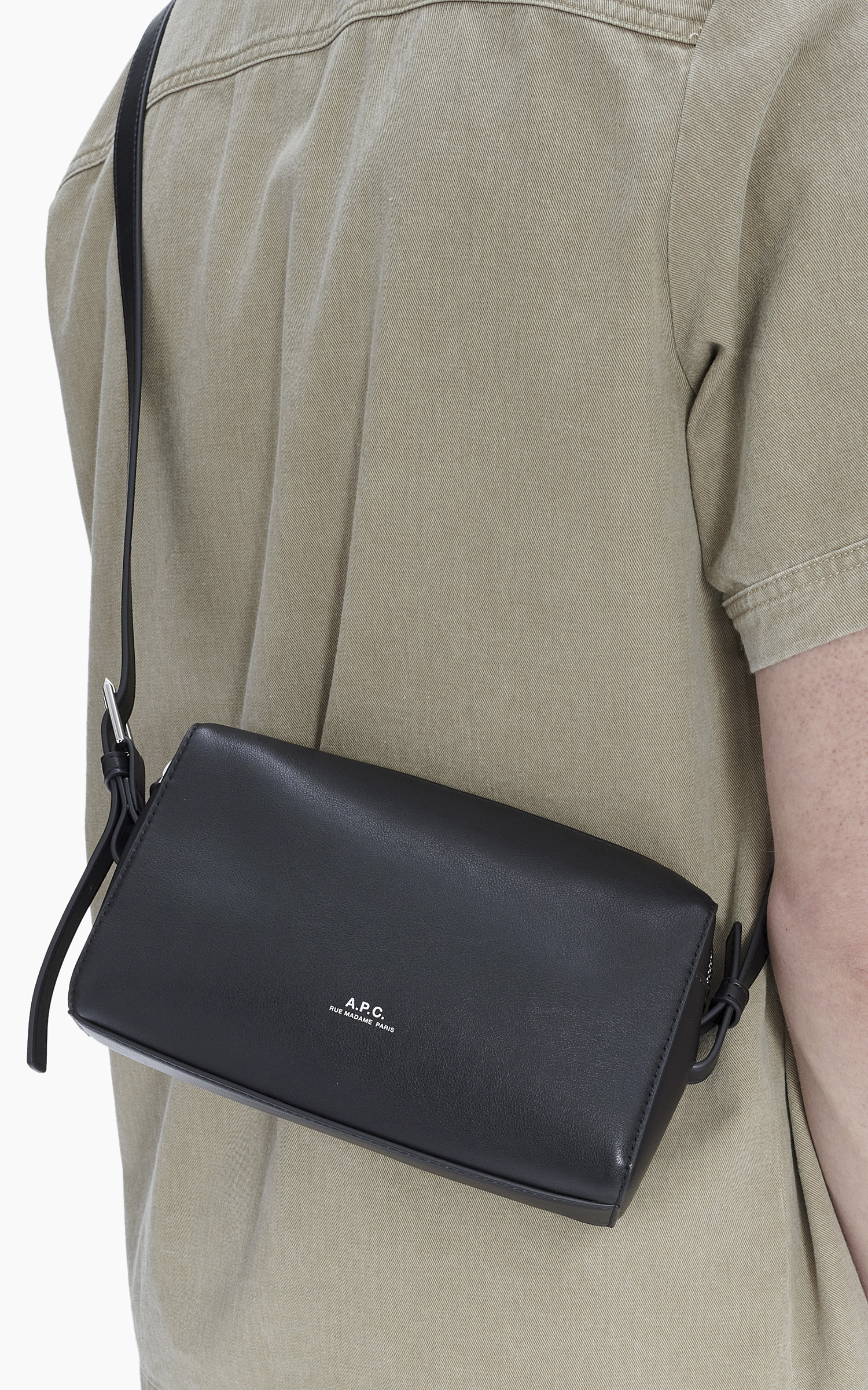 Apc camera deals bag