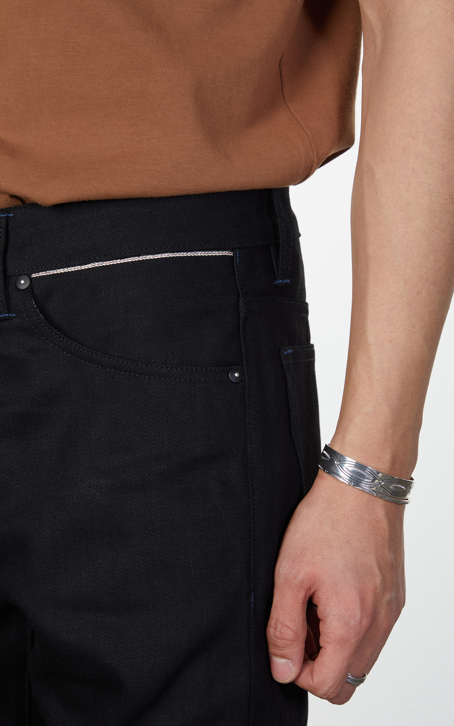 Benzak B-03 Tapered Selvedge Black 13oz | Cultizm