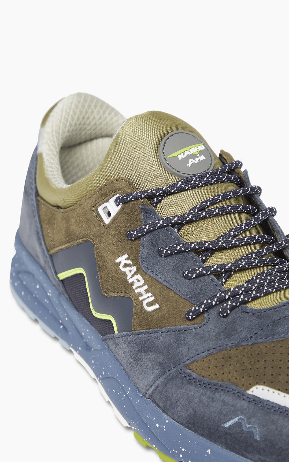 Karhu Aria 95 Northern Lights