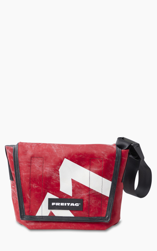 Freitag F11 Lassie Messenger Bag Classic S Red 20-1