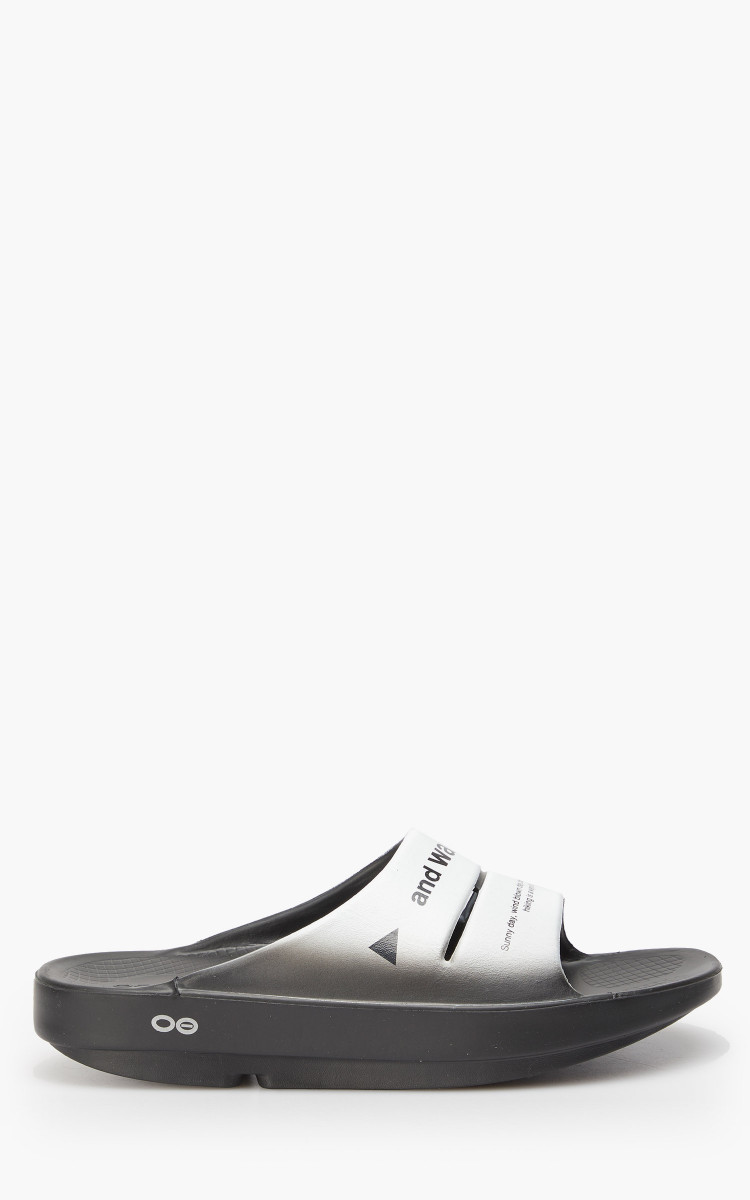 And wander Recovery Sandal OOFOS Original sandals - Black