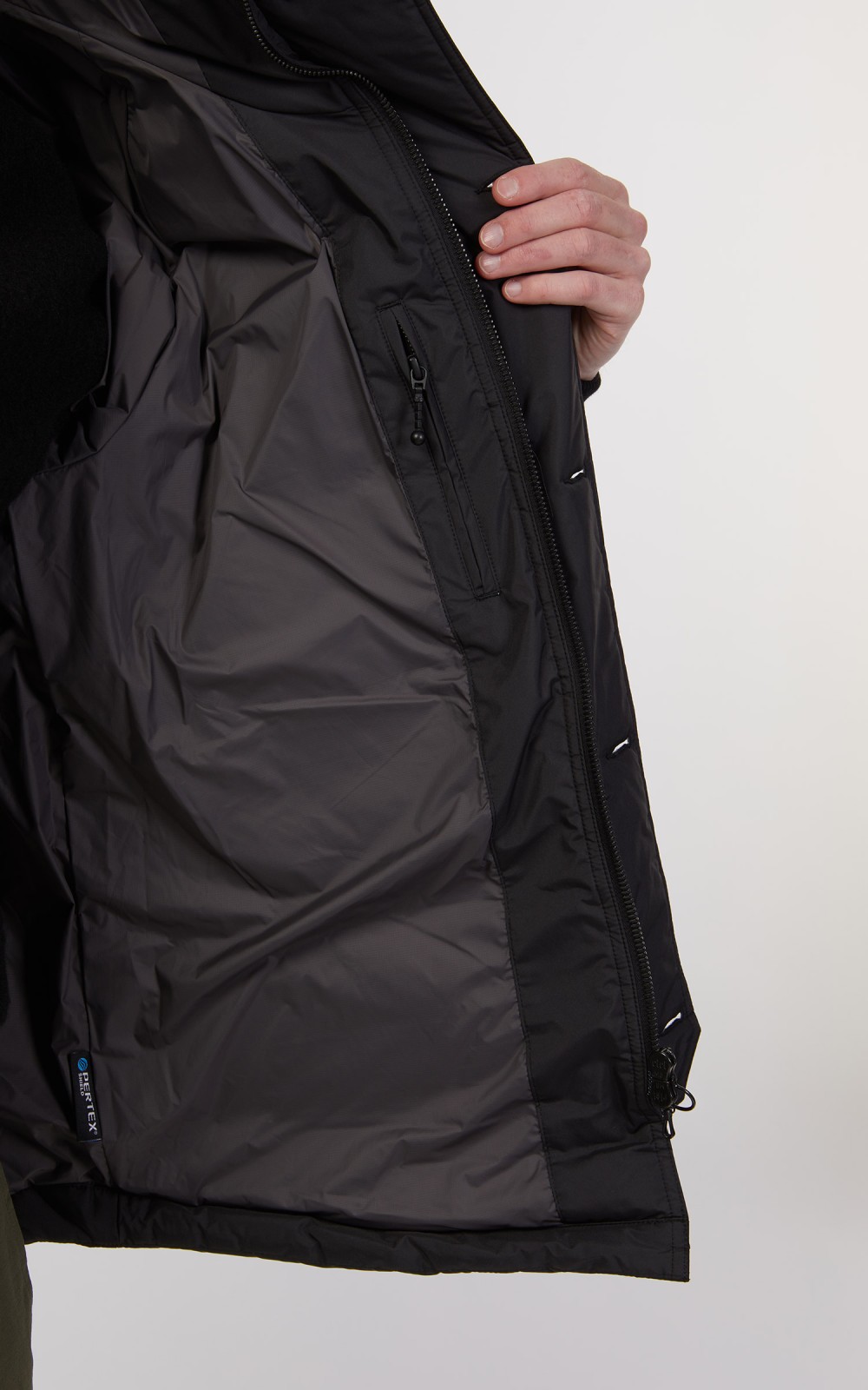 2121FWDJ07-Utility-Shield-