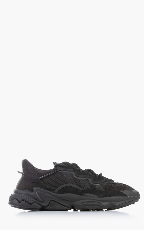 Adidas Originals Ozweego Black/Black/Carbon