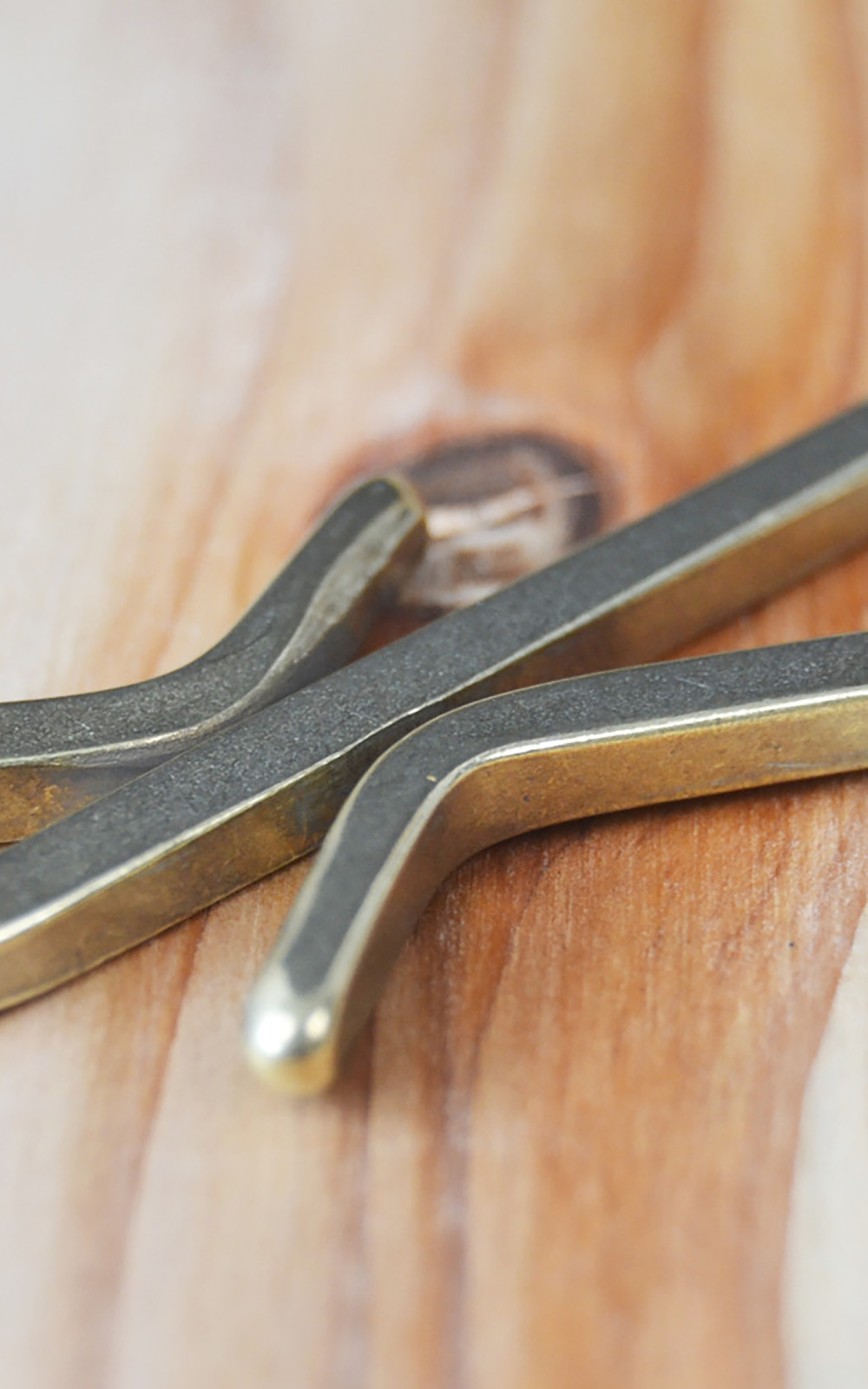 Kobashi Studio B83SH12 Wire Square Key Hook Brass | Cultizm
