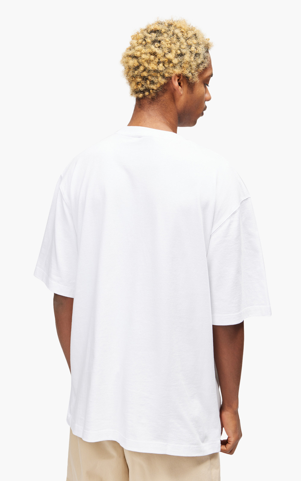 ★JACQUEMUS★ Le Typhoon Short Sleeve T-Shirt White 245JS212 The Typo t-shirt by JACQUEMUS | Official website